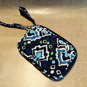 VGUC Vera Bradley wristlet